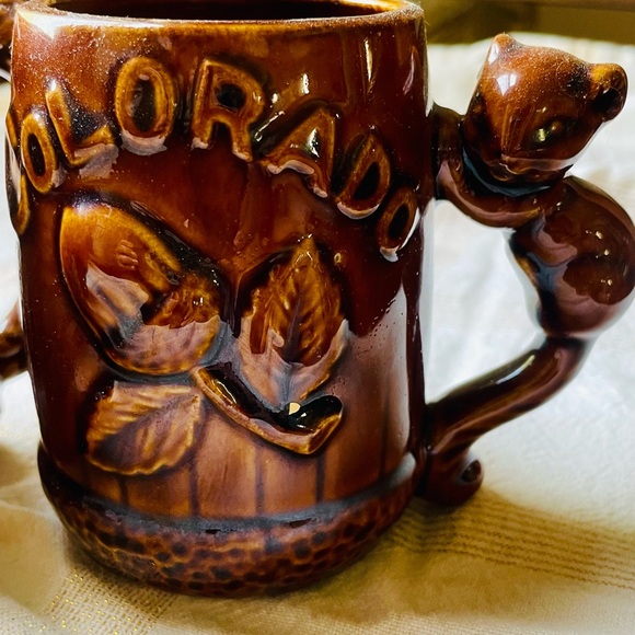Fun vintage souvenir mugs - Picture 8 of 8